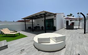 Agradable Bungalow Con Piscina
